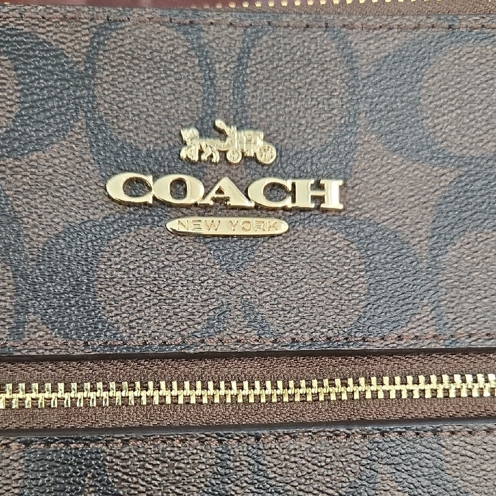 Coach Brown and Red Signature Crossbody Bag - Picture 2 of 11